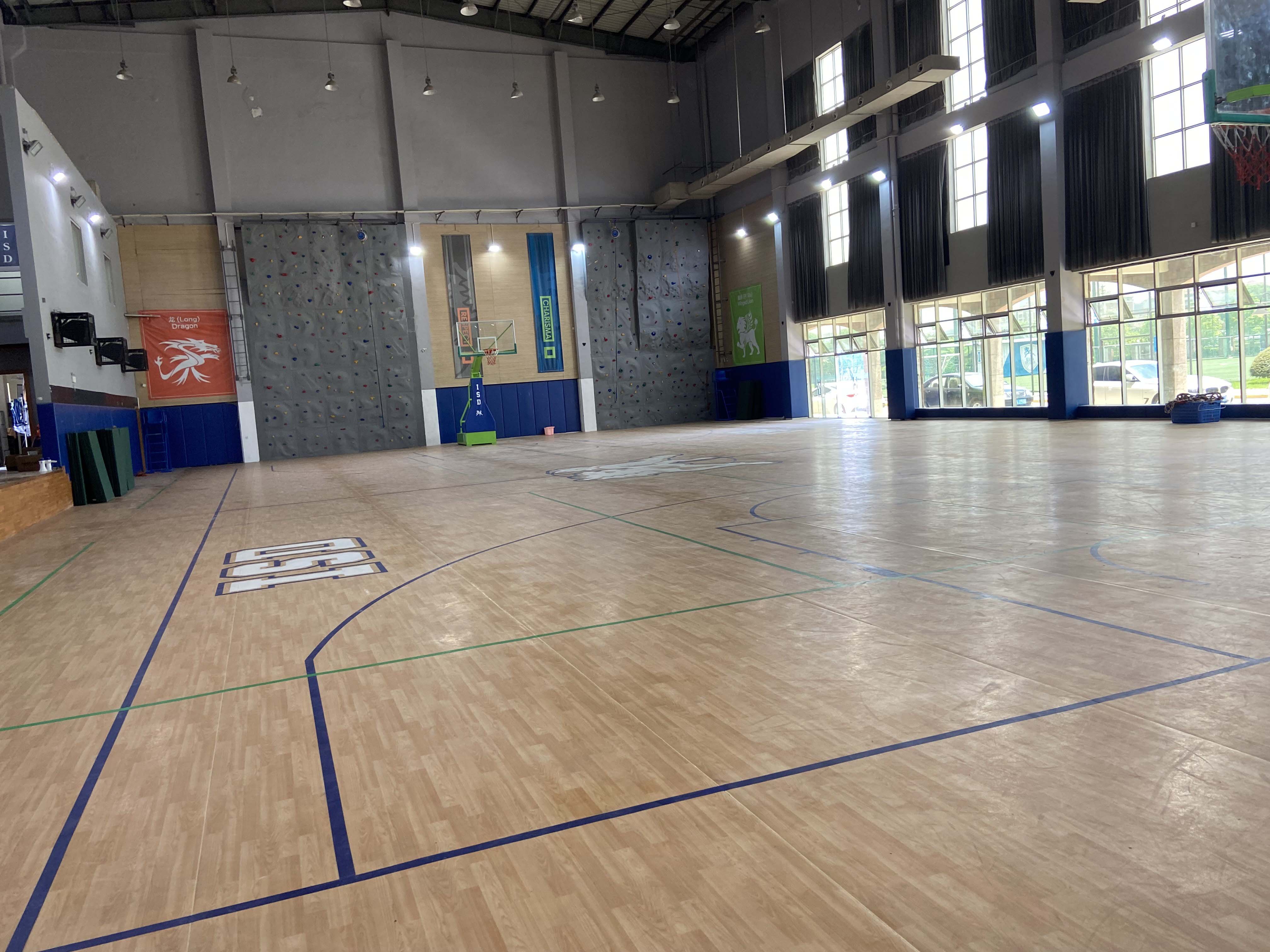 东莞文盛国际学校篮球馆